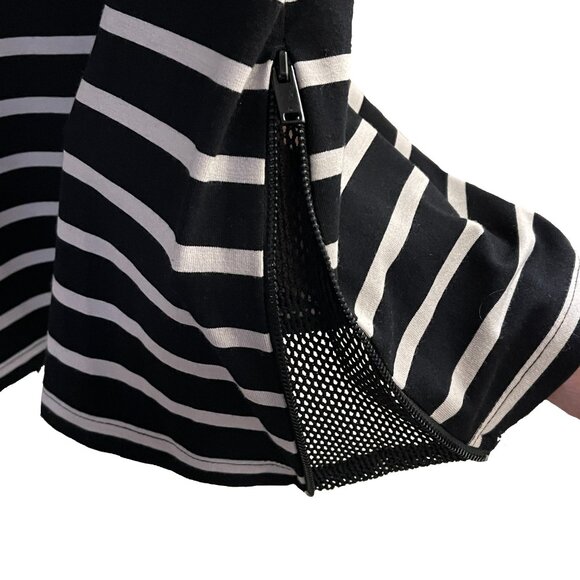 Conrad C Striped Top Size XS/TP NWT - Picture 7 of 8